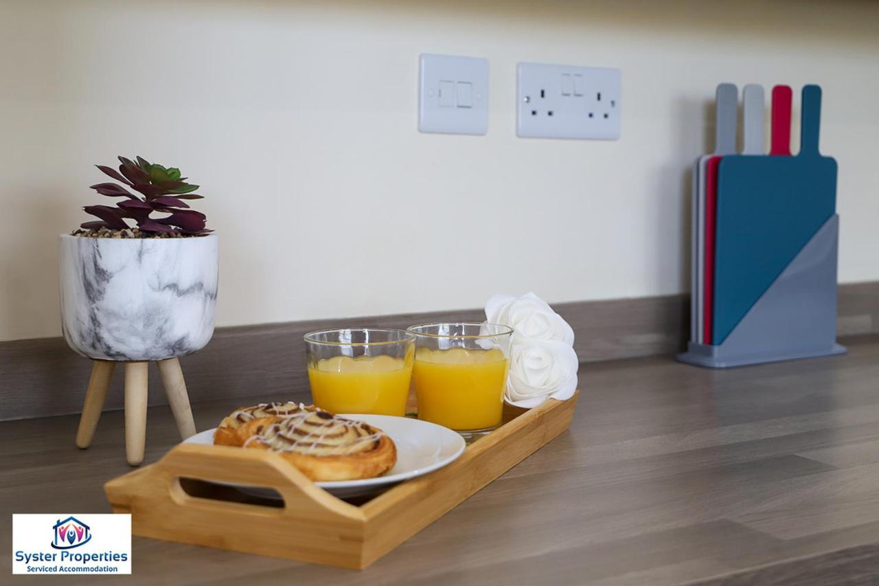 Syster Properties Serviced Accommodation Leicester 5 Bedroom House Glen View Ngoại thất bức ảnh