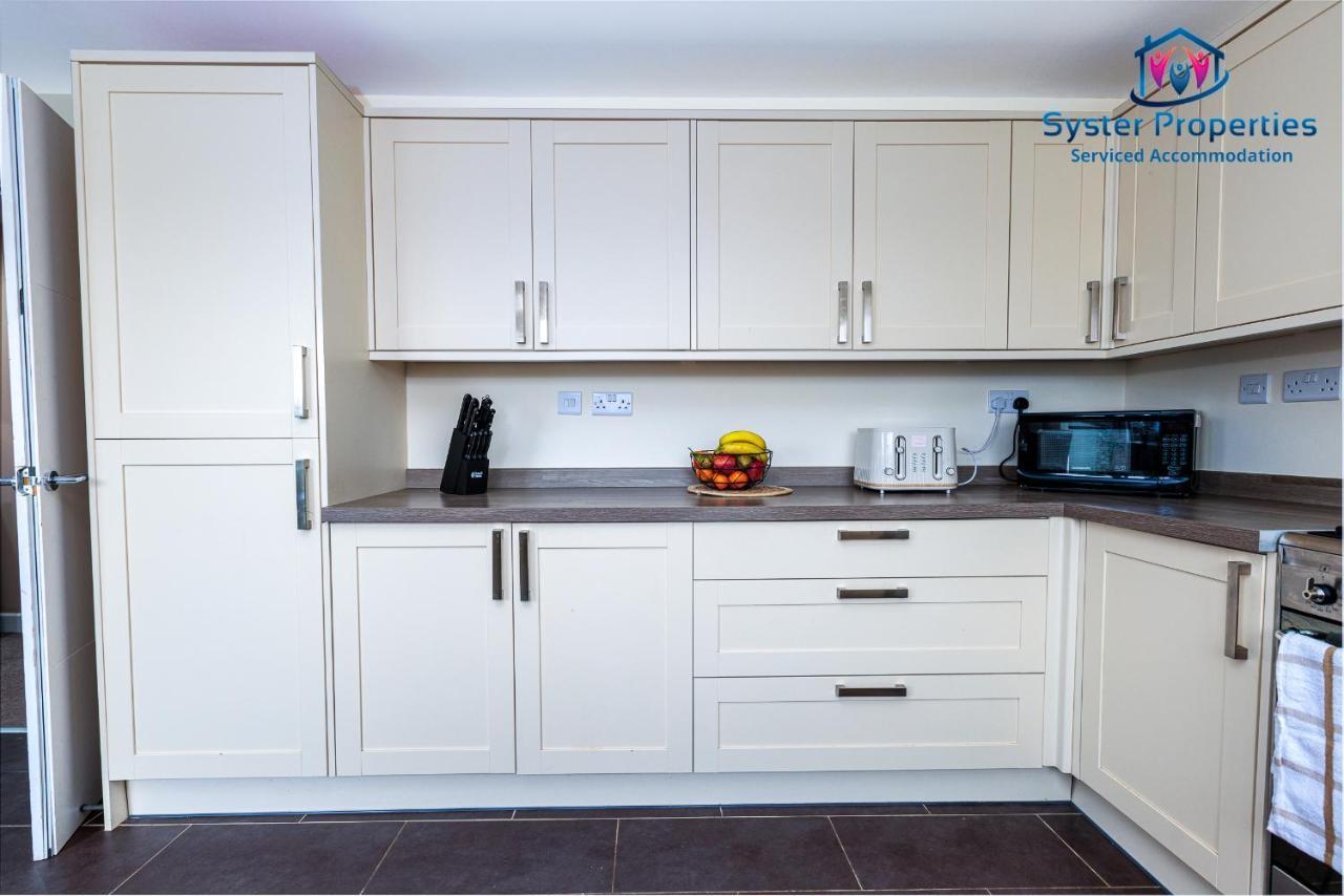 Syster Properties Serviced Accommodation Leicester 5 Bedroom House Glen View Ngoại thất bức ảnh